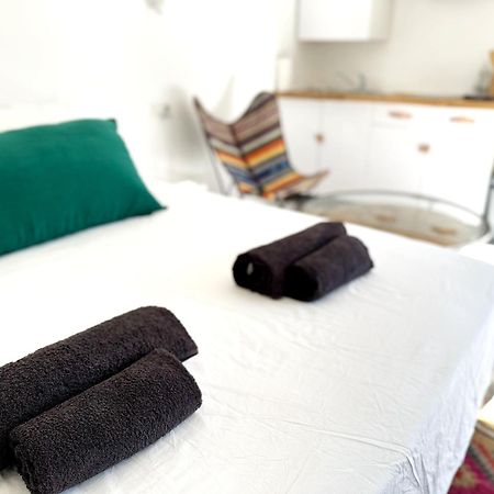 Appartement Les Madones à Nîmes Extérieur photo
