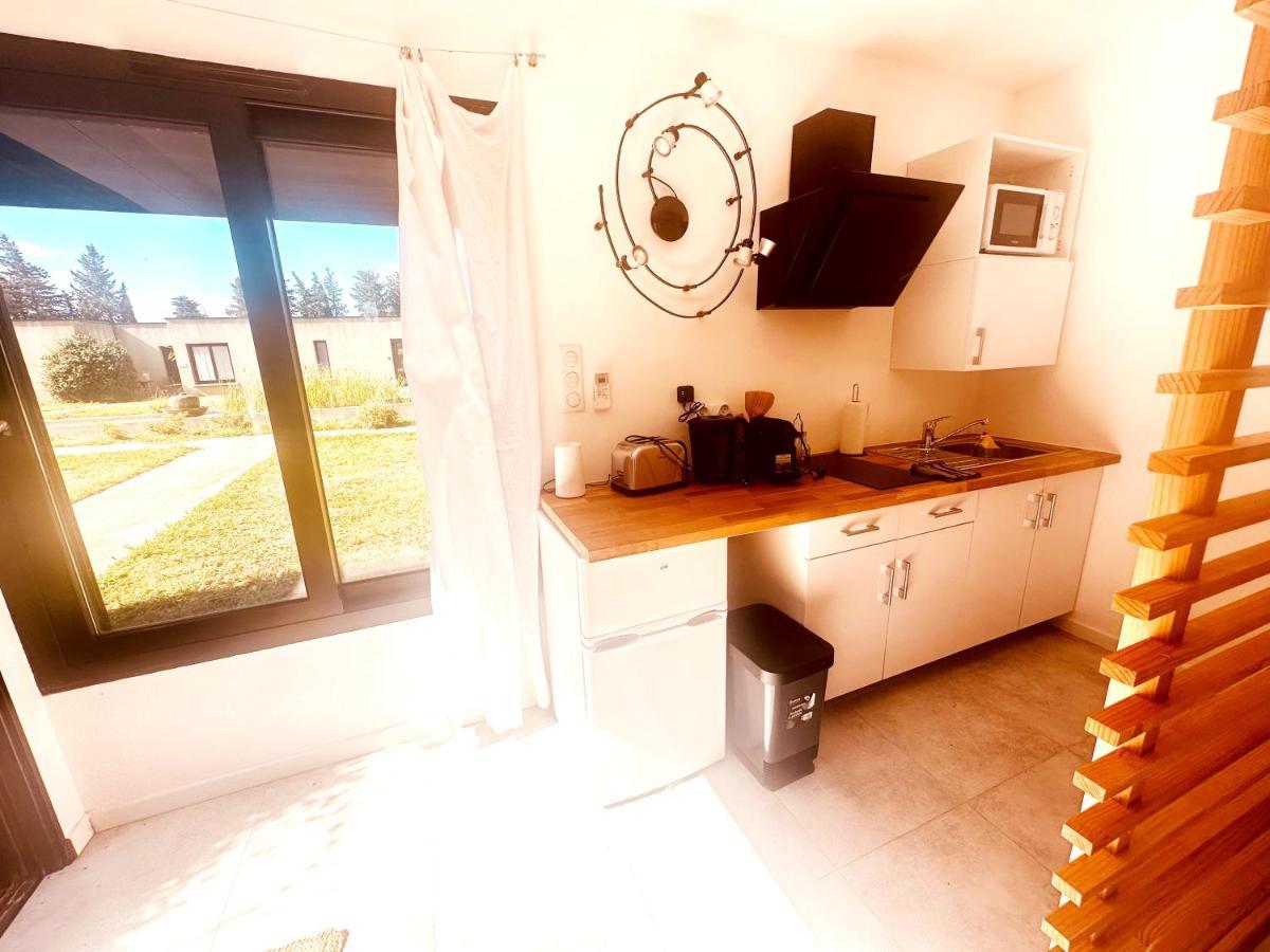 Appartement Les Madones à Nîmes Extérieur photo