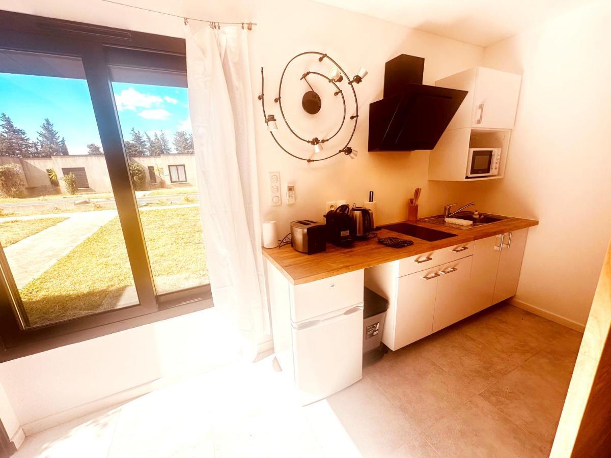 Appartement Les Madones à Nîmes Extérieur photo