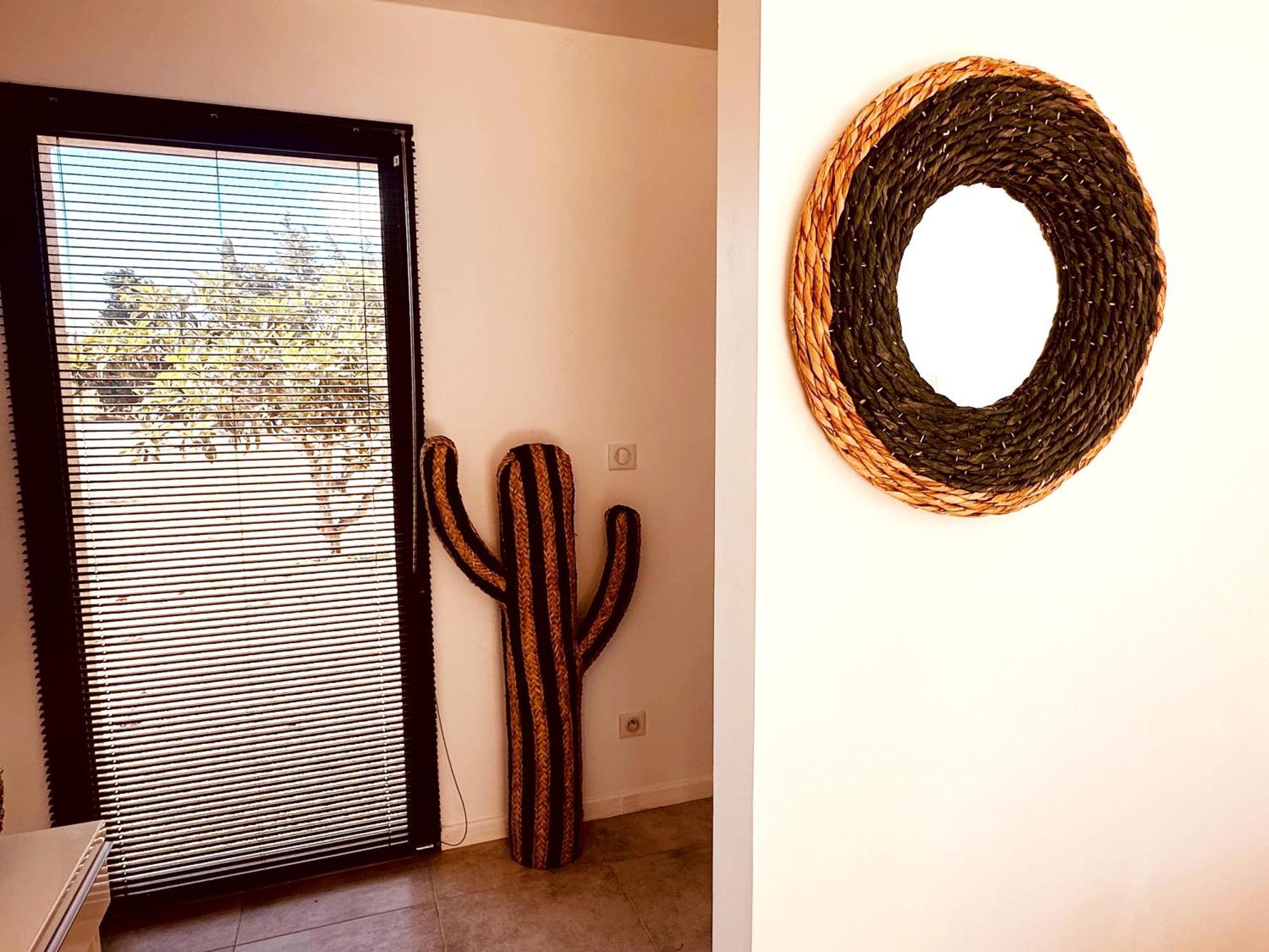Appartement Les Madones à Nîmes Extérieur photo